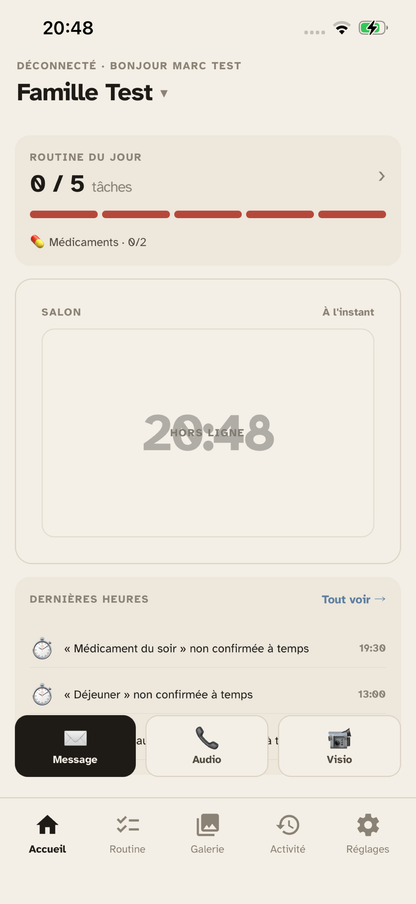 Ally Display — l'horloge qui vous garde en lien avec vos parents